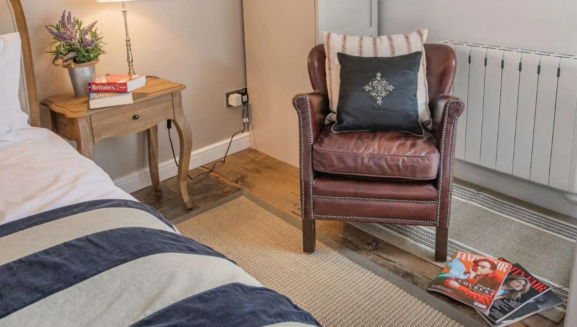 הוילה 1 Bed In Normanby 79105